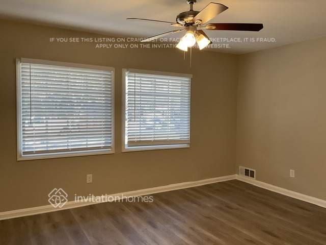 Photo - 2716 Lancaster Dr