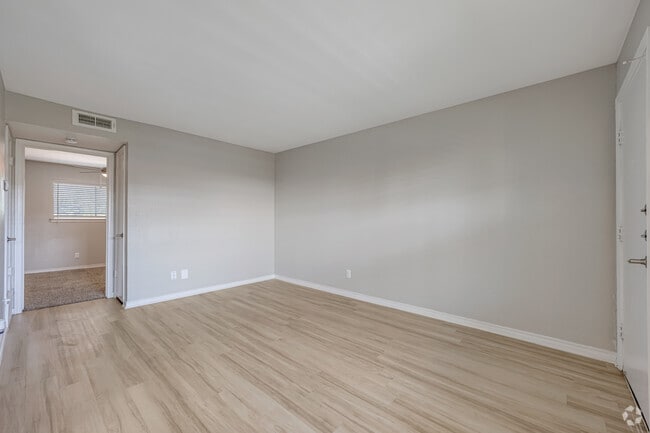 1 habitación, 1 baño - 600 pies cuadrados - Sala de estar - Las Ventanas