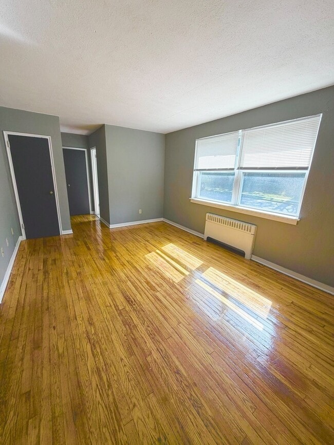 Photo - 2018 Alsace Rd Unit 15 C