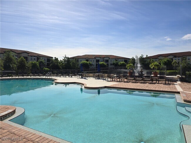 Photo - 12940 Positano Cir Unit 201