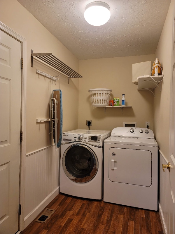 Photo - 3816 Taft Ave