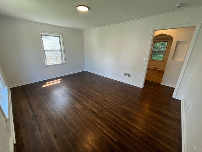 Photo - Renovated 2BR Benson