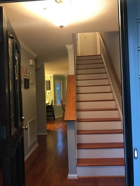 Entrance - 108 Double Branch Court House