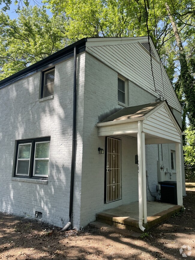 Building Photo - 207 Colleton Rd Rental