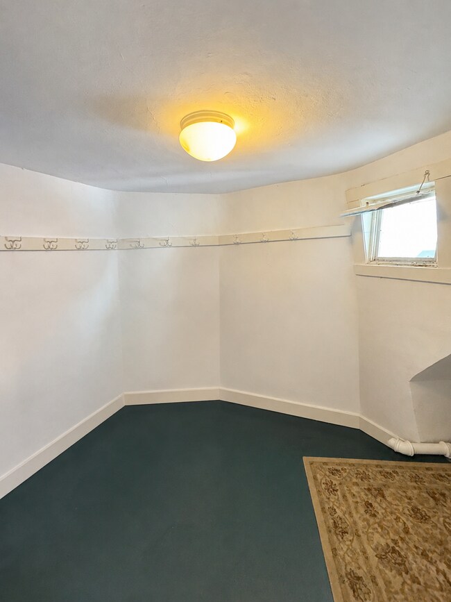 Photo - 1232 Hinman Ave Unit 3