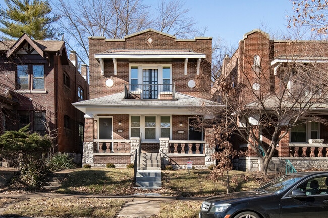 Building Photo - 2049 Alfred Ave