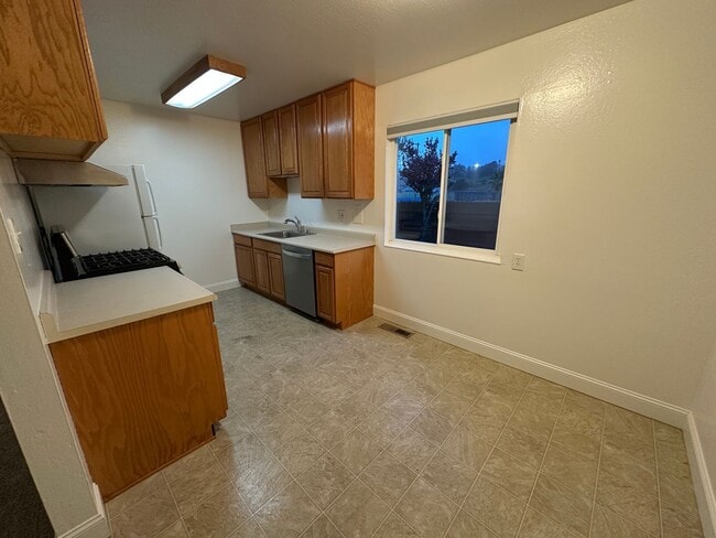 Photo - Single Story Duplex