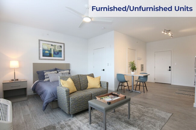 Studio Plus 450 SF - Studios180 - Short/Long Term Leases Rental