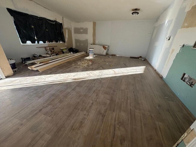 Photo - 4217 King Alfred Dr