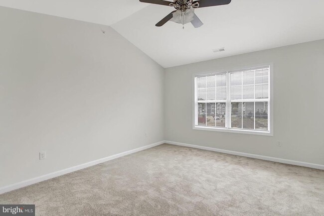 Photo - 127 BALSAM Ln