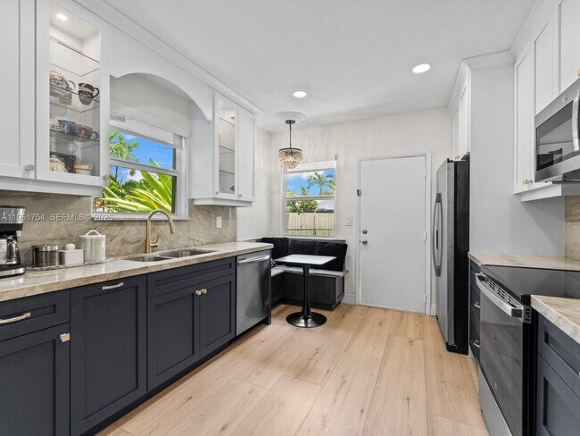 Photo - 201 Flagler Dr