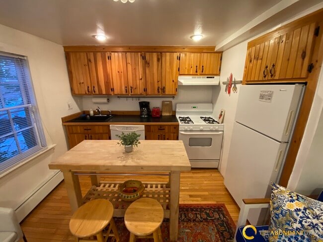 Photo - 11 William St Unit S