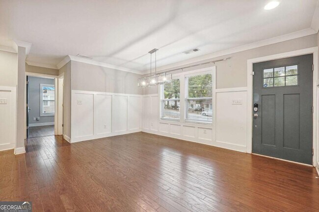 Photo - 1919 North Ave NW