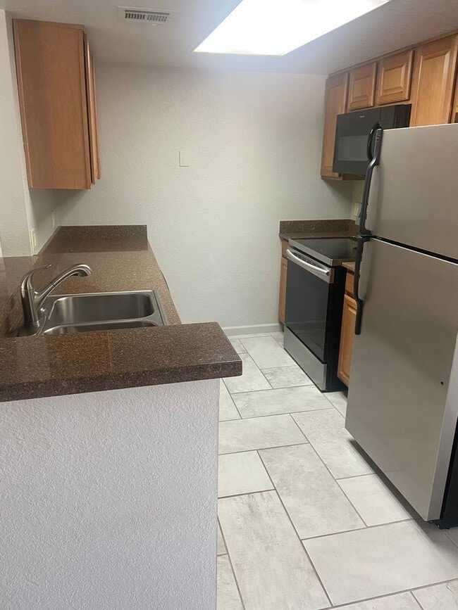 Photo - Players Club 14203 Unit Players Club 14203