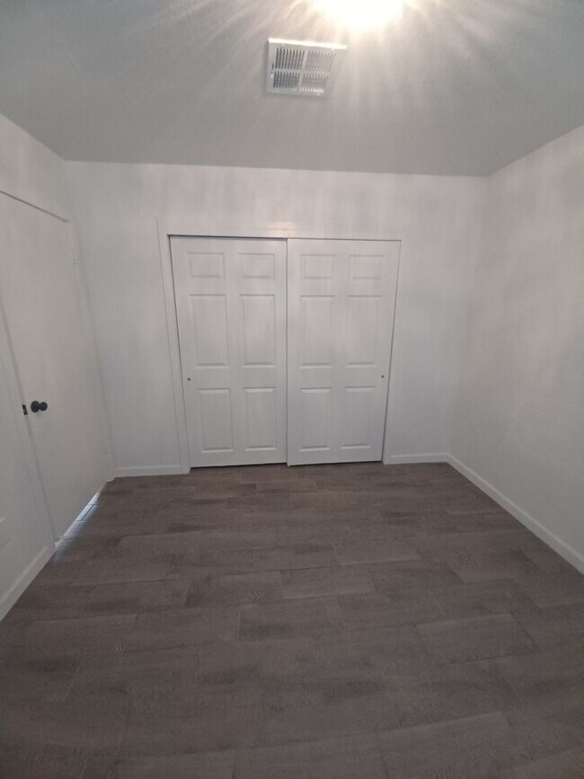 Photo - Madison Unit 2