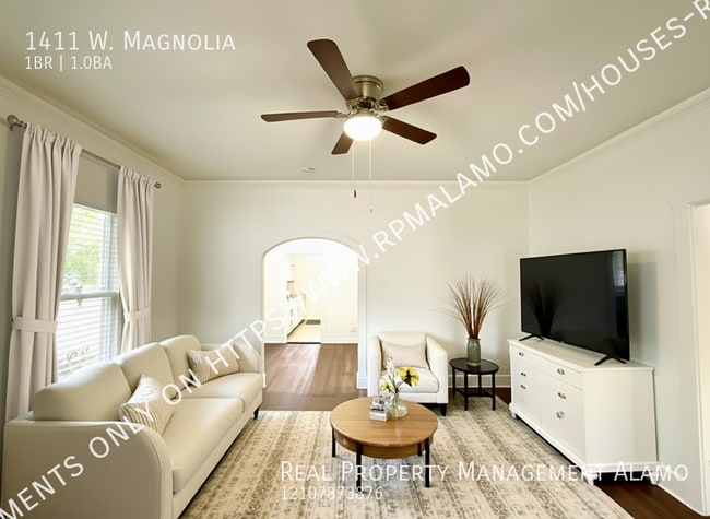 Building Photo - 1411 W. Magnolia-