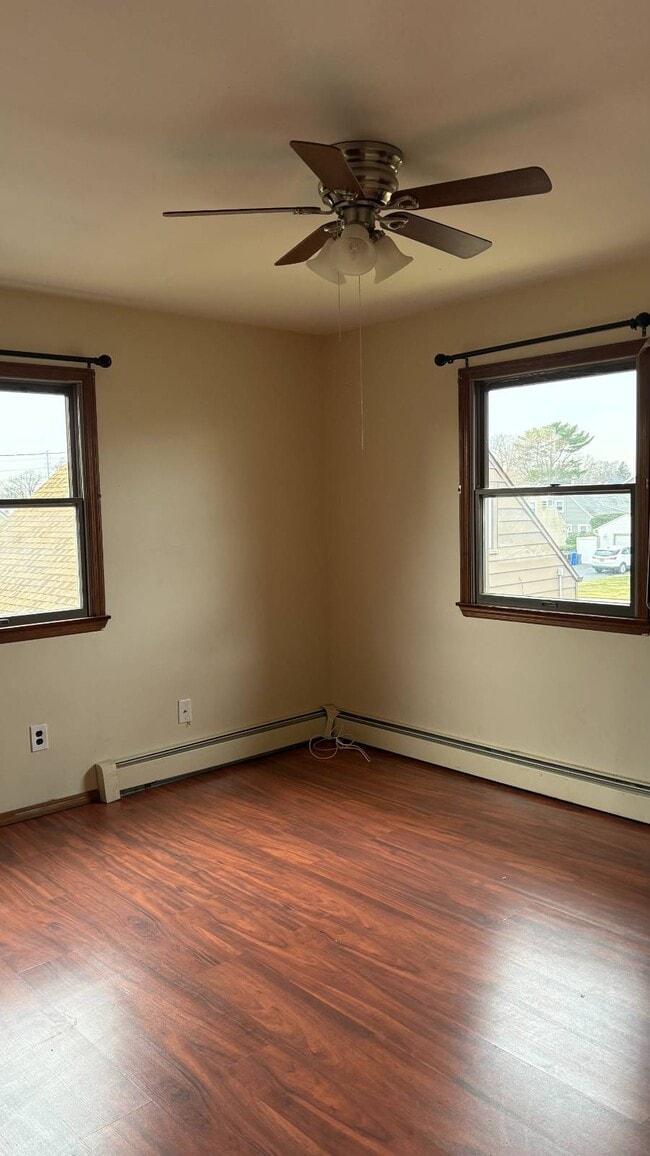 Photo - 182 Jerusalem Ave