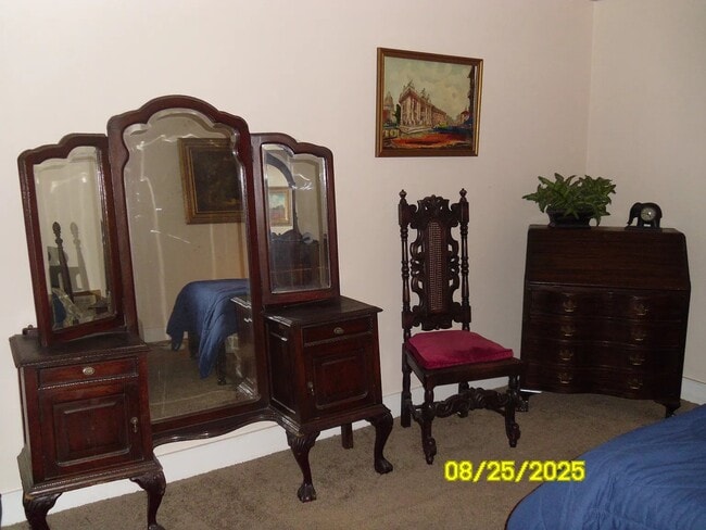 Photo - 2580 N Monaco St Pkwy Unidad 1