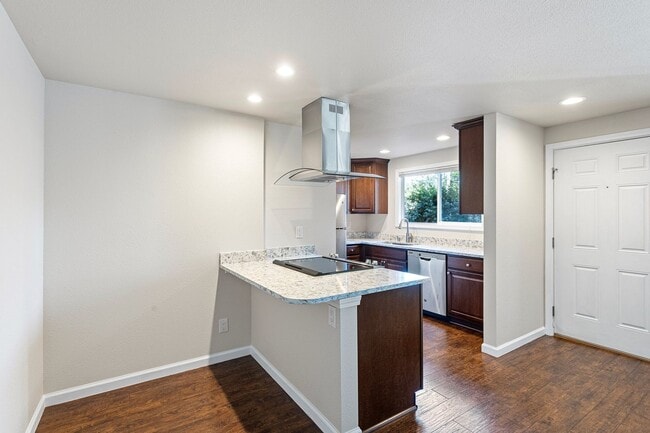 Bayshore Vista Apartments