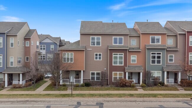 Photo - 14583 Olivine Ter NW