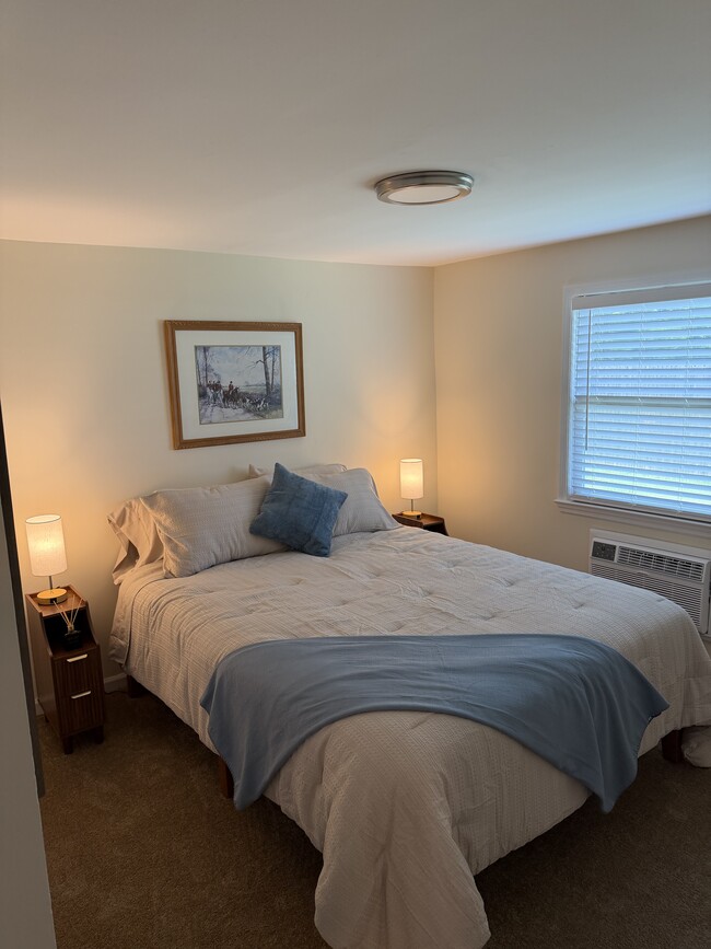 Dormitorio 1 - 104 W Hembree St Unidad A