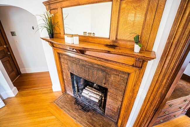 Photo - 18 Whittier St Unit 2R