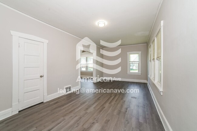 Photo - 712 Summer St