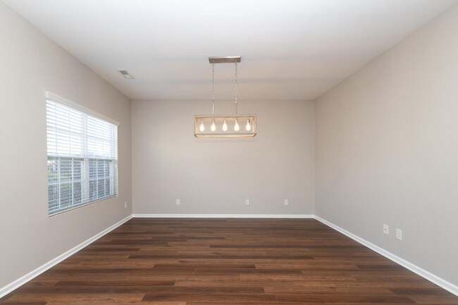 Photo - 1512 Sunflower Field Pl