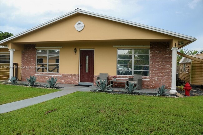 Building Photo - 4725 SW 109th Terrace Rental