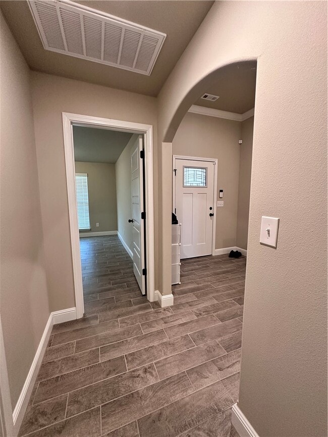 Photo - 1030 Winesap Dr