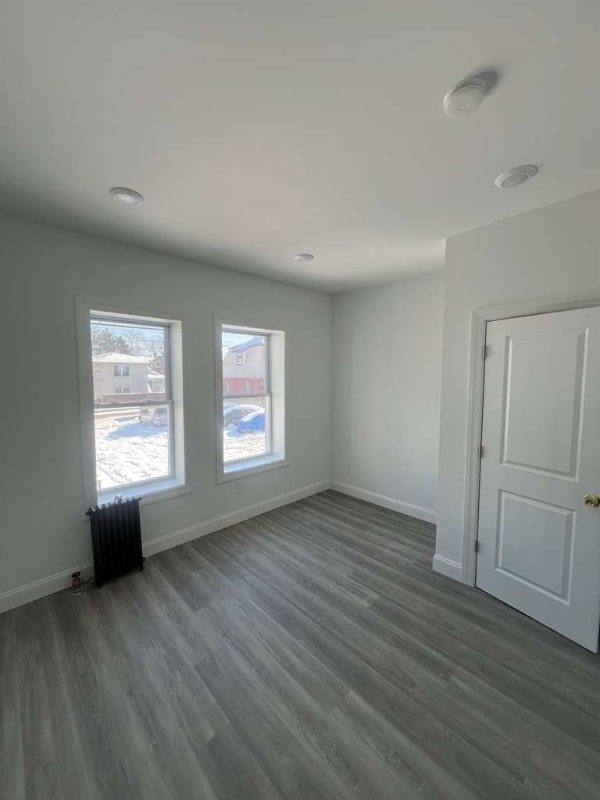 Photo - 559 Broadway Unidad 2