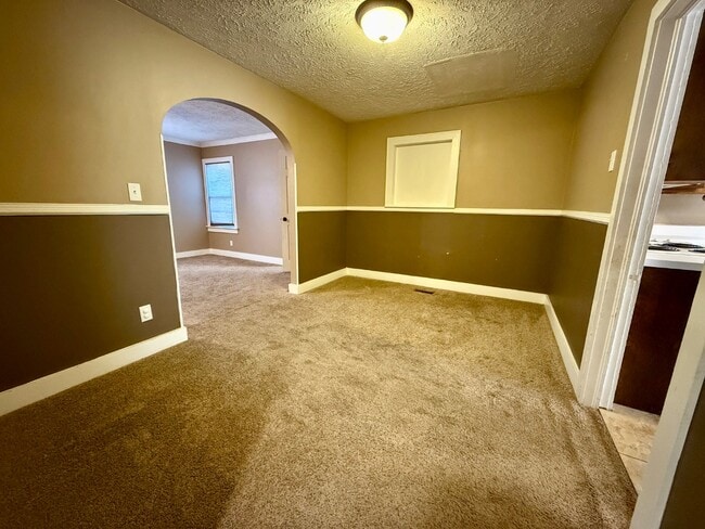 Photo - 602 W McKinney Ave