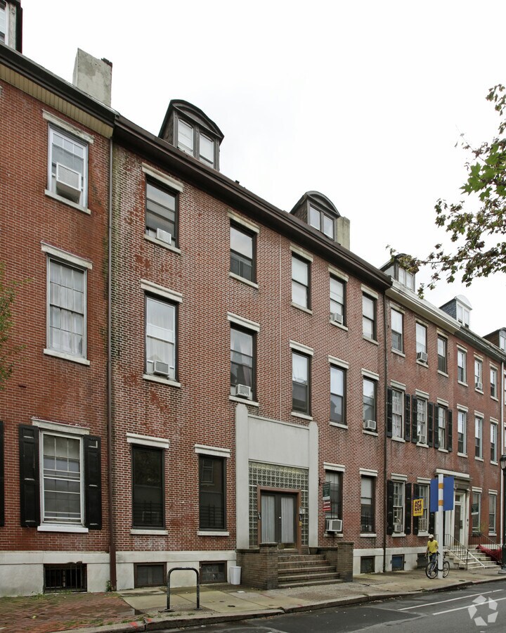 Primary Photo - 908-910 Pine St Apartments