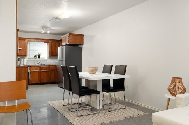 Photo - 1320 Del Oro Lane