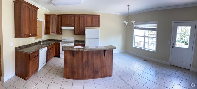 Building Photo - 1700 New Castle Dr NE Unit 1704 Rental