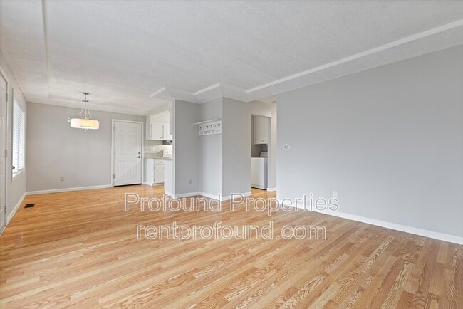 Photo - 3539 N Arlington Pl