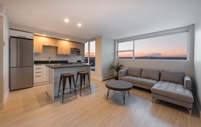 5633-5633 Fenwick St Unité 1804