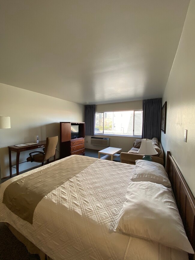 Photo - 4731 12th Ave NE Unit 304