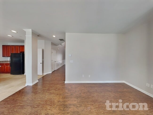 Photo - 5517 Village Trace