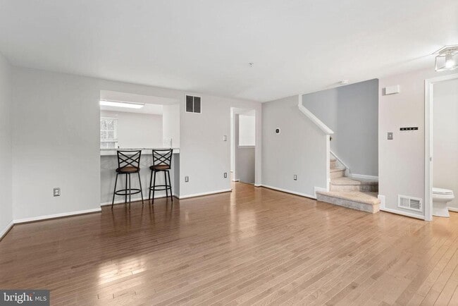 Photo - 2423 Bolton Ln