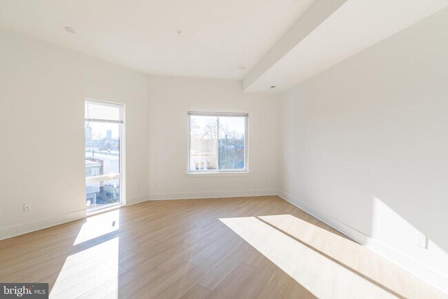 Photo - 4200 Lancaster Ave Unidad 401