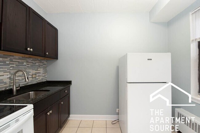 Photo - 1360 W Touhy Ave Unit 109