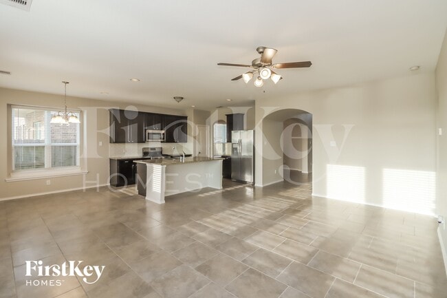 Photo - 5010 Naples Grove Ln