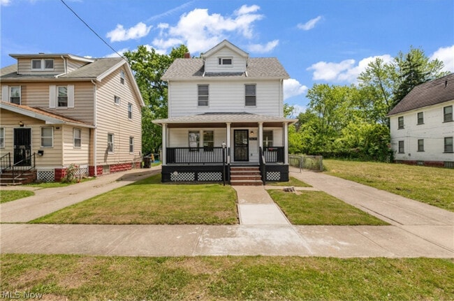 Building Photo - 3635 E 133rd St Rental