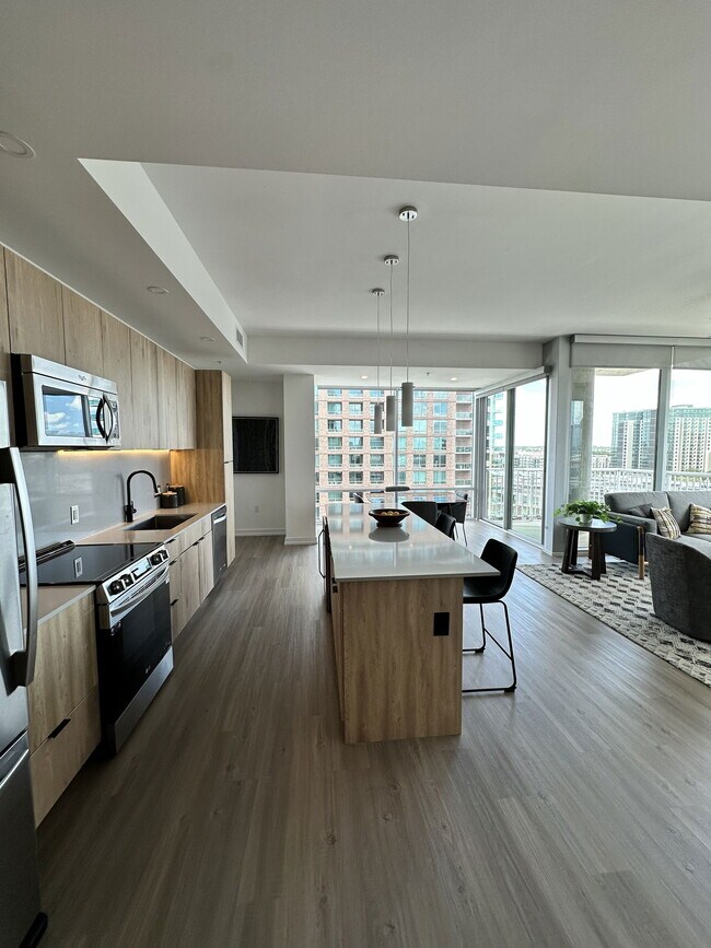 Photo - 3700 McKinney Ave Unit 020358