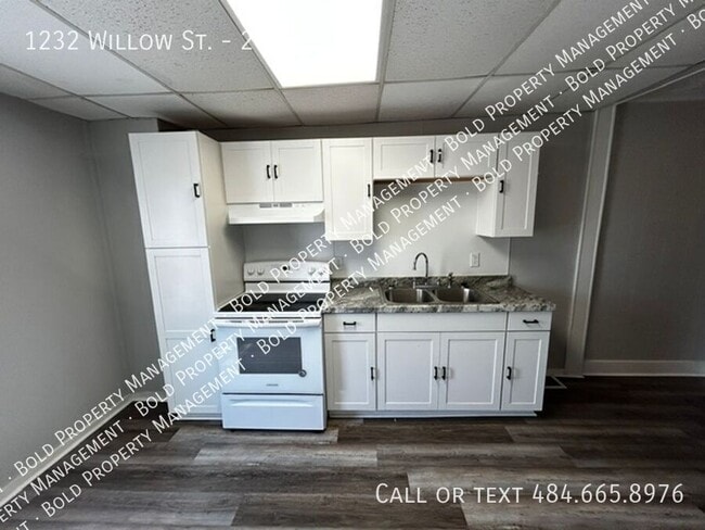 Photo - 1232 Willow St Unit 2
