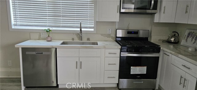 Photo - 545 Hamilton Dr