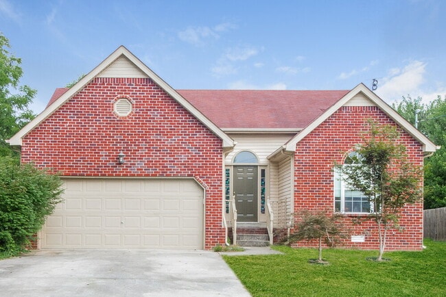 Building Photo - 403 Wildlife Ct