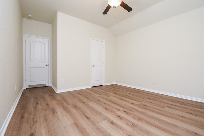 Photo - 18618 Weeping Spring Dr