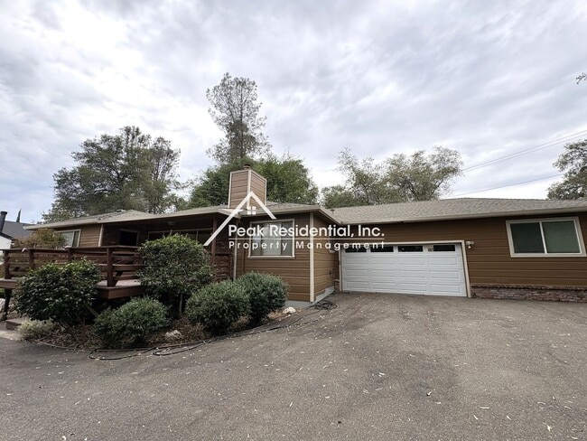 Photo - 1280 Grove Ct